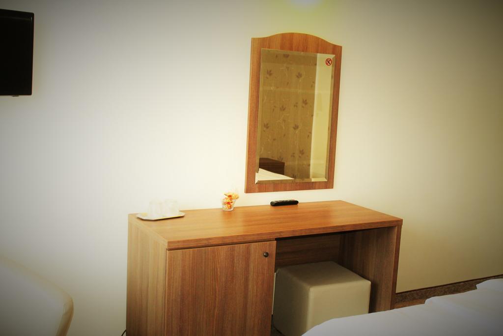 Hotel Crisalpin 포이아나브라소프 외부 사진