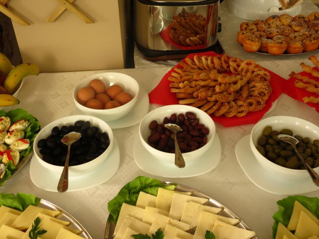 Hotel Crisalpin 포이아나브라소프 외부 사진