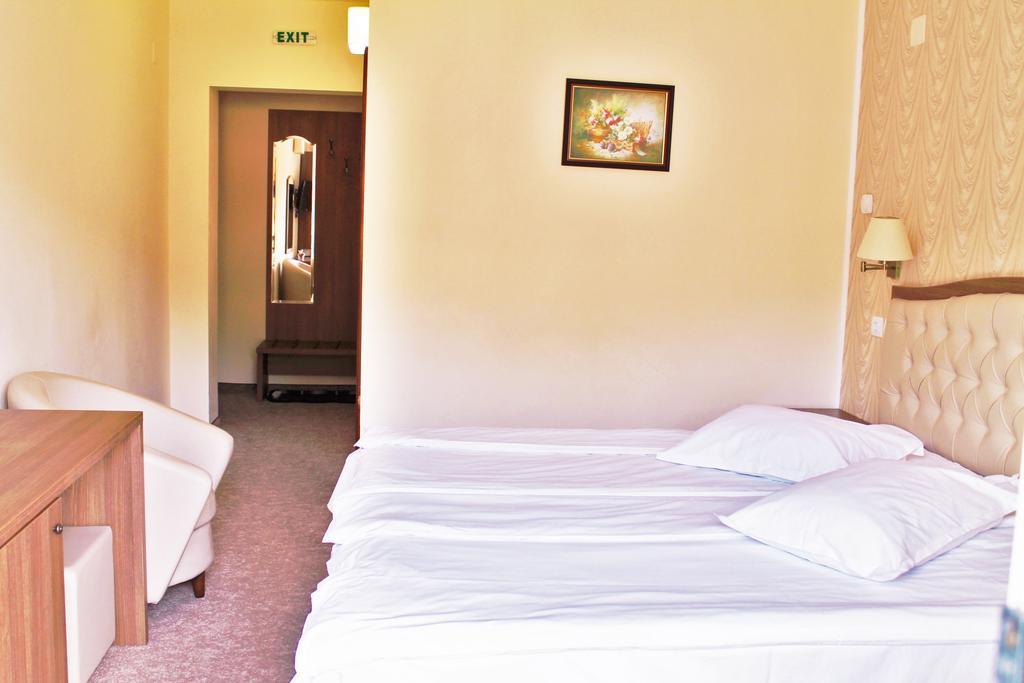 Hotel Crisalpin 포이아나브라소프 외부 사진