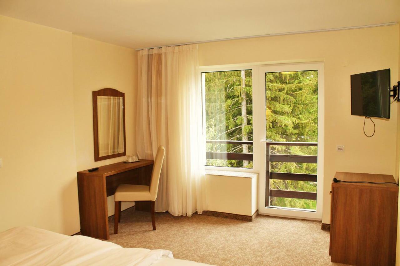 Hotel Crisalpin 포이아나브라소프 외부 사진